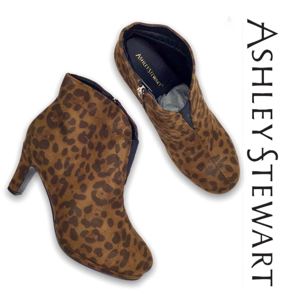 ASHLEY STEWART | Wide Cheetah Ankle Booties
